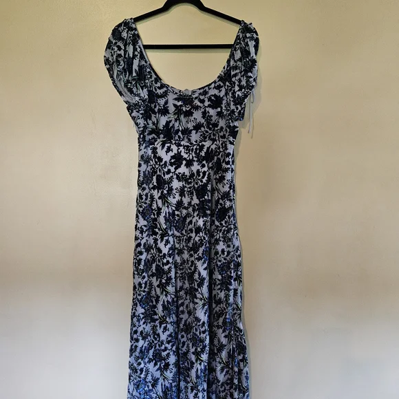 Free People Women's Maxi Dress - Cream - Picture 3 of 8